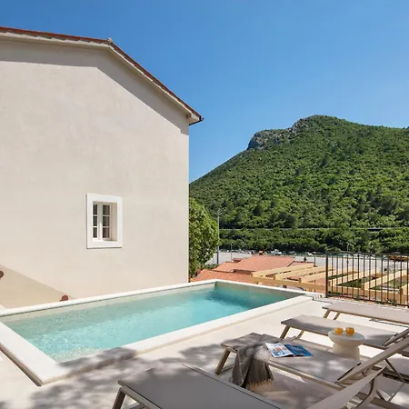 Villa Porto Ventisette Plomin