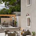Porto Ventisette Villa *