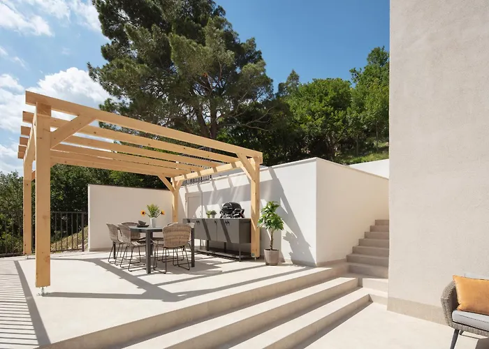 Porto Ventisette Villa *